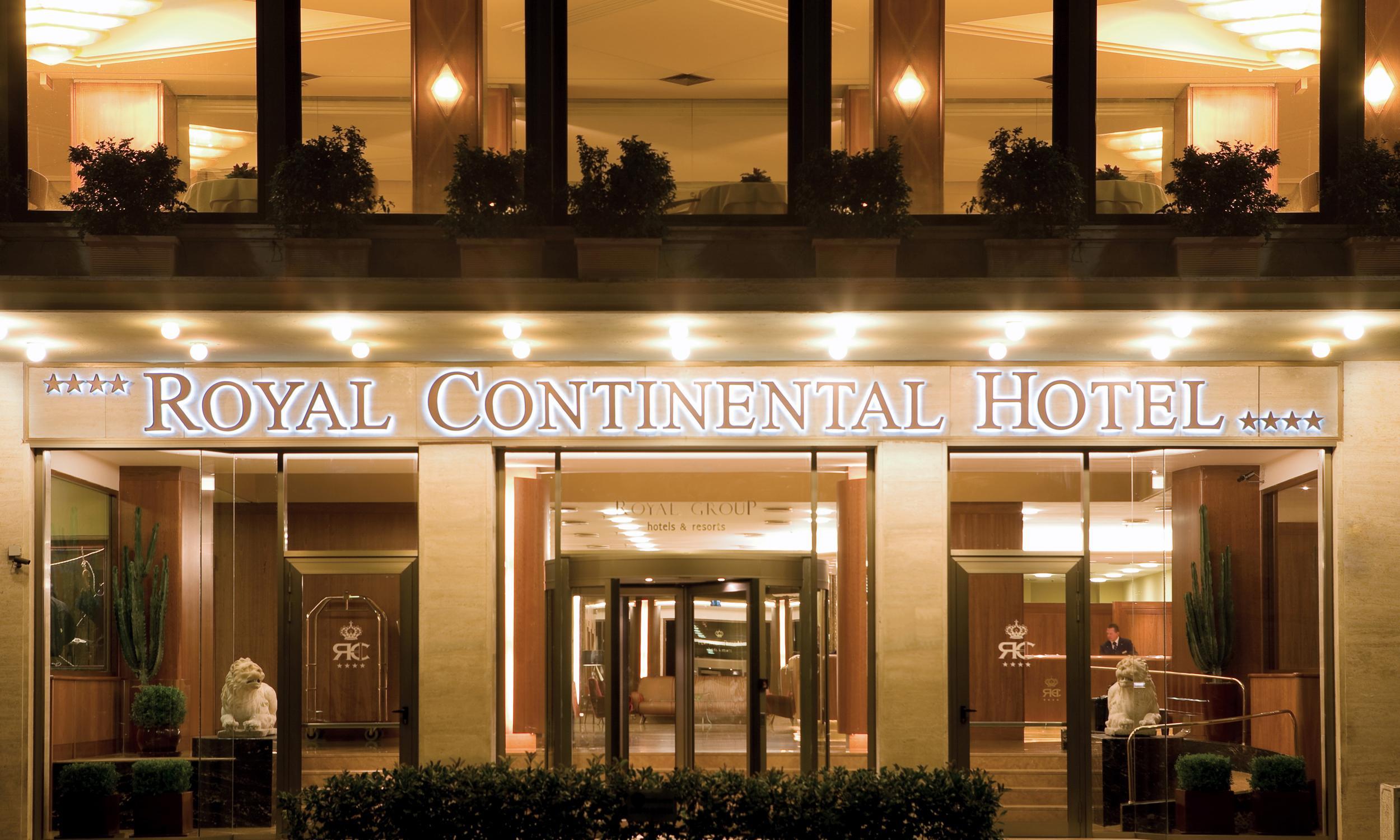 Hotel Royal Continental Наполи Екстериор снимка